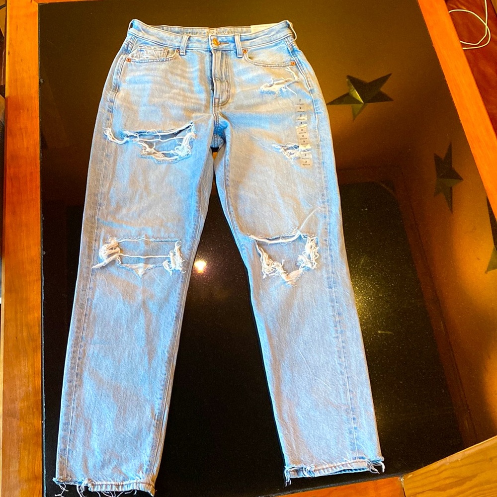 American Eagle Outfitters Aged Blue Traveler Distressed Mom Jeans